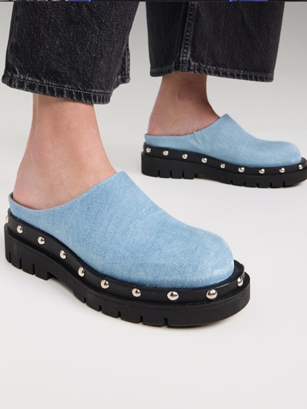 Kaanas Meg lug sole mules‎